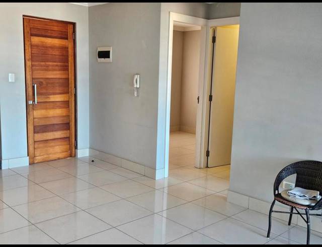 2 BEDROOM APARTMENT FOR SALE IN UMHLANGA RIDGE